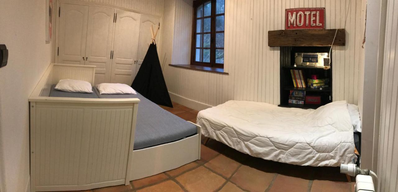 Domaine Du Moulin Bed and Breakfast Mouzieys-Teulet Esterno foto